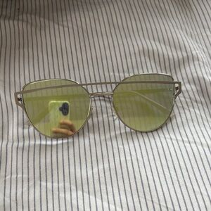 Stylish Silver Sunglasses